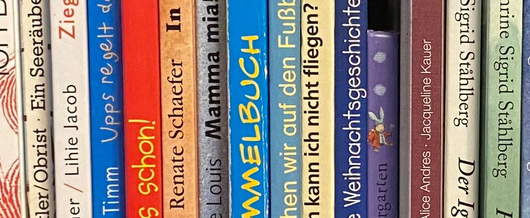 Bücher-Flohmi bis 16. August 2025